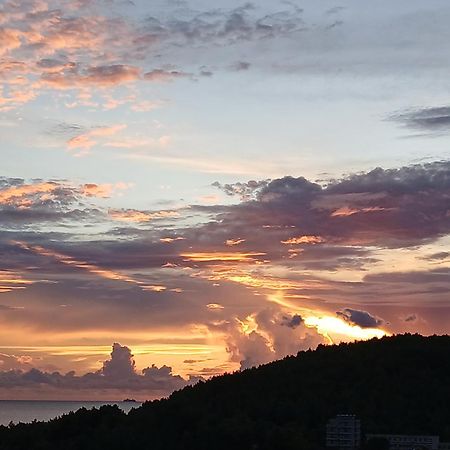 Bel Air Rooms Himare Esterno foto