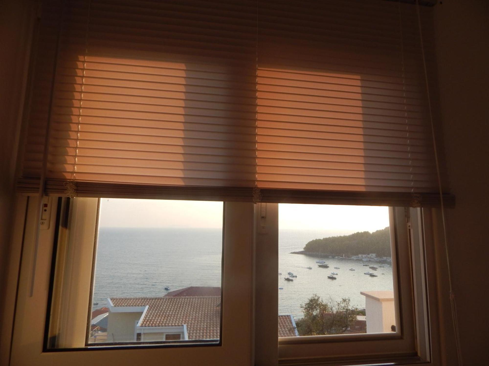 Bel Air Rooms Himare Esterno foto