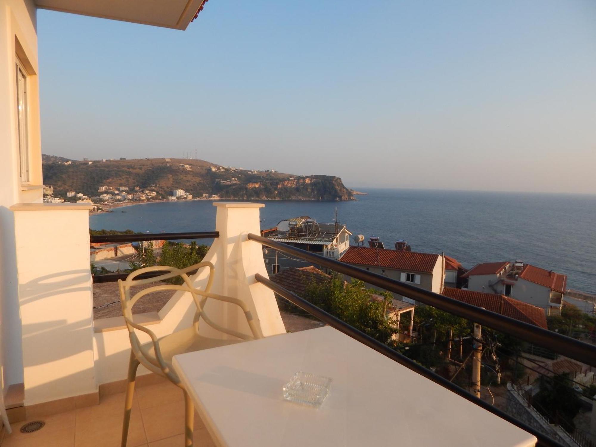 Bel Air Rooms Himare Esterno foto