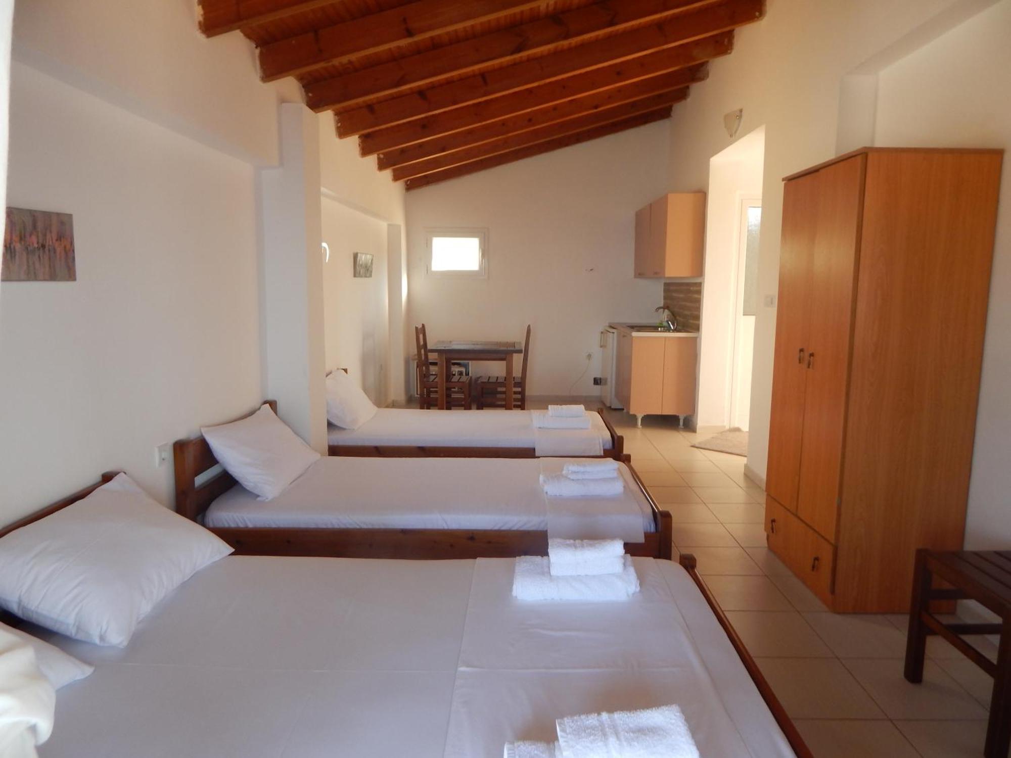 Bel Air Rooms Himare Esterno foto